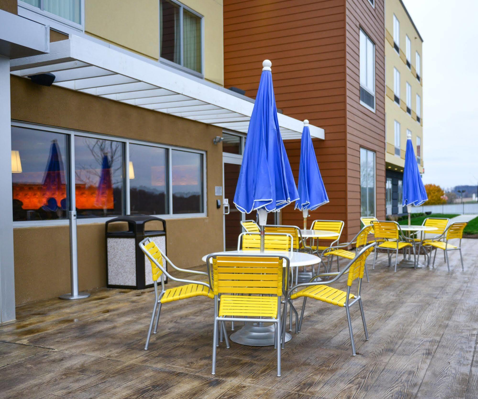 Fairfield Inn And Suites Canton South Exterior foto